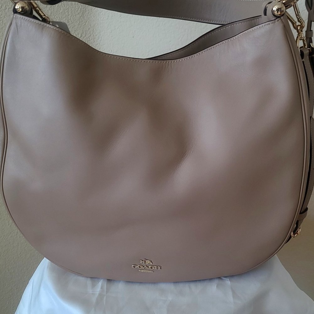 COACH Mae Nomad Hobo/Crossbody Glovetanned Leather NWT